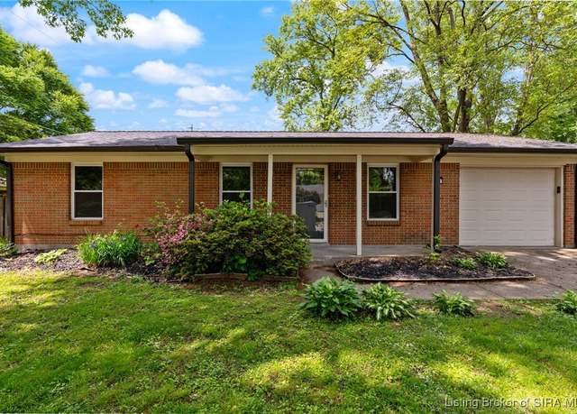 Property at 411 Huston Dr, Jeffersonville, IN 47130, 3 beds, 2 baths