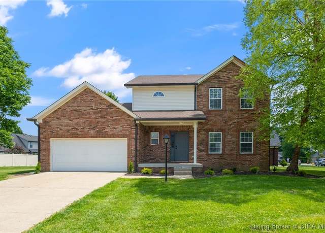 Property at 4110 Inverness Dr, New Albany, IN 47150, 4 beds, 2.5 baths