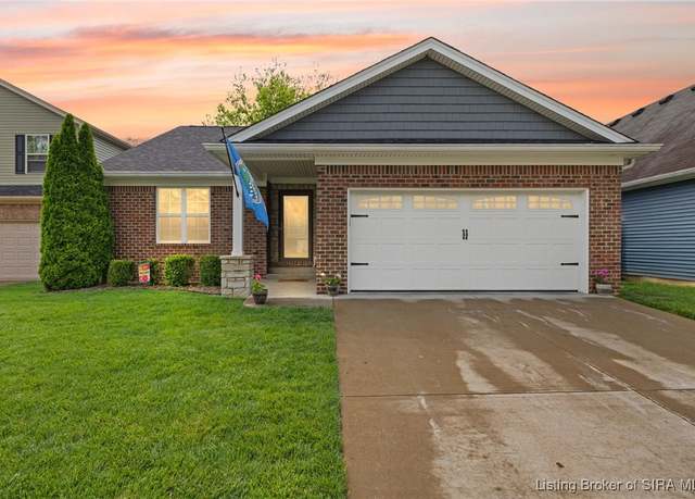 Property at 4810 Lucas Ln, New Albany, IN 47150, 3 beds, 3 baths