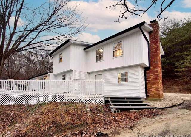 Property at 5425 Budd Rd, New Albany, IN 47150, 3 beds, 2 baths