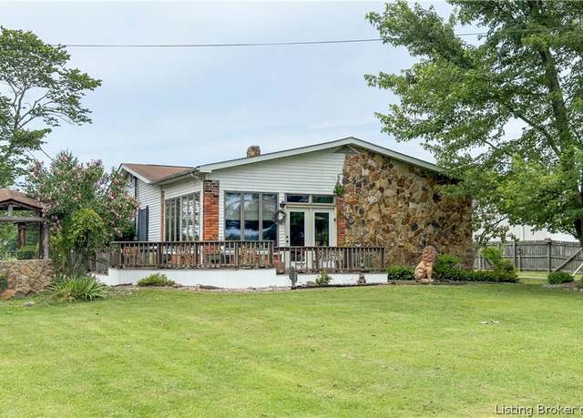 Property at 4678 Duffy Rd, Floyds Knobs, IN 47119, 2 beds, 1.5 baths