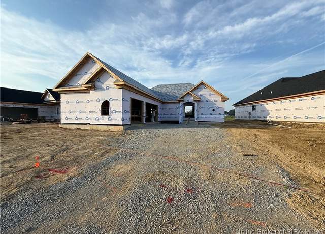 Property at 1848 Augusta Blvd Lot 272, Henryville, IN 47126, 4 beds, 3 baths