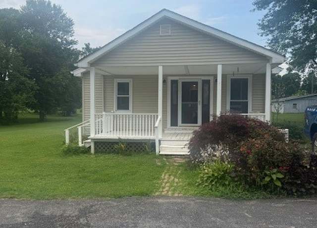 Property at 207 Franklin St, Jeffersonville, IN 47130, 2 beds, 1 bath