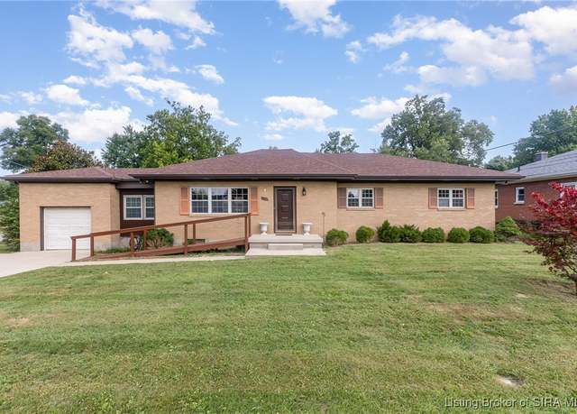 Property at 1240 Wells Dr, Madison, IN 47250, 4 beds, 2 baths
