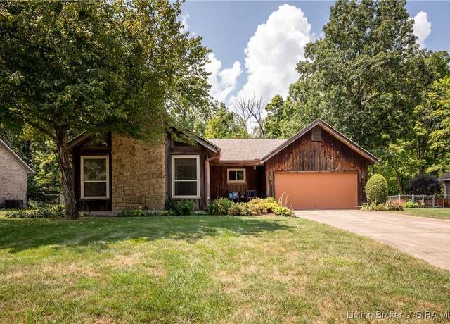 Property at 645 Hampton Ct, Sellersburg, IN 47172, 3 beds, 2 baths