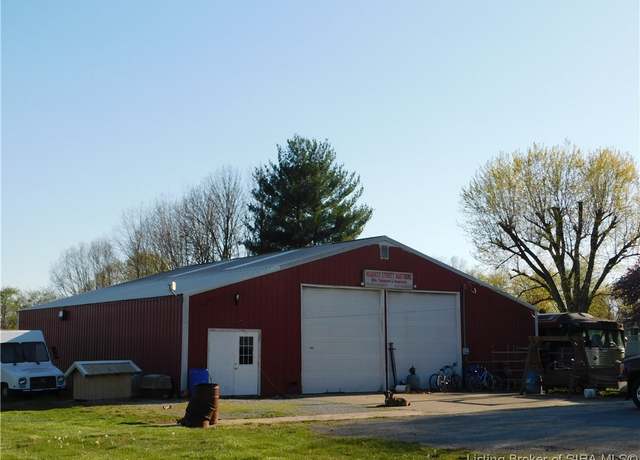Property at 1000 W Market St, Salem, IN 47167