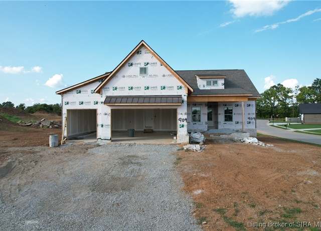 Property at 6449 21st Century Dr, Charlestown, IN 47111, 5 beds, 3 baths