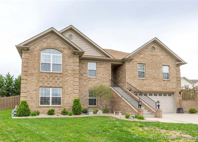 Property at 3907 Kyra Cir, New Albany, IN 47150, 3 beds, 3 baths