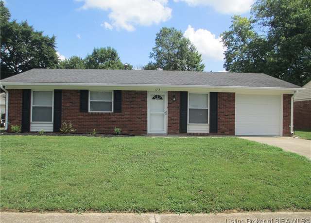 Property at 1214 Spruce Dr, Jeffersonville, IN 47130, 3 beds, 1 bath
