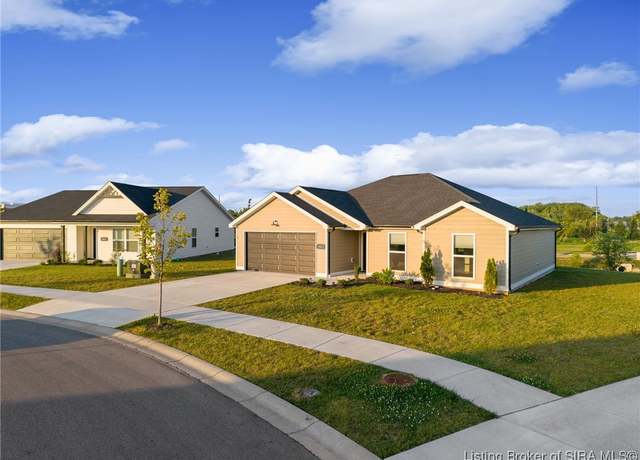 Property at 863 Wolf Run Park Blvd, Jeffersonville, IN 47130, 3 beds, 2 baths