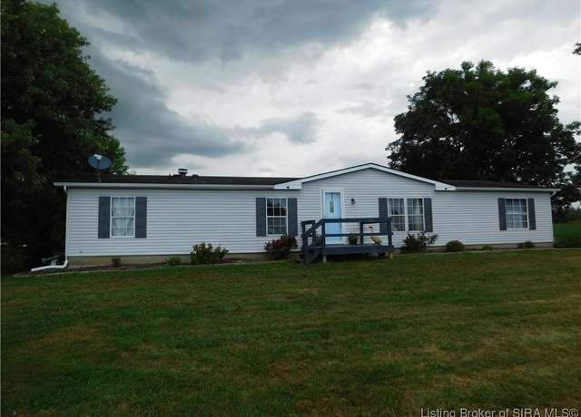 Property at 4592 E State Road 160, Salem, IN 47167, 4 beds, 3 baths