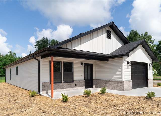Property at 1170 S Riley Dr, Scottsburg, IN 47170, 3 beds, 2 baths
