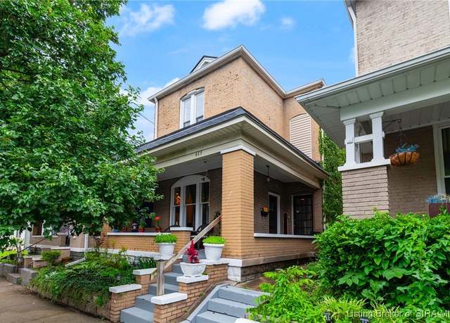 Property at 615 E Elm St, New Albany, IN 47150, 3 beds, 2 baths