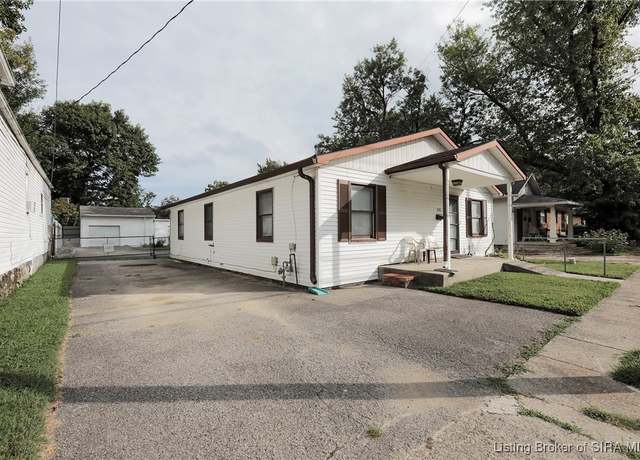Property at 308 Knobloch Ave, Jeffersonville, IN 47130, 3 beds, 2 baths
