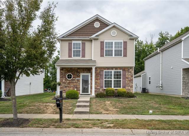 Property at 3123 Wheatfield Blvd, Jeffersonville, IN 47130, 3 beds, 1.5 baths