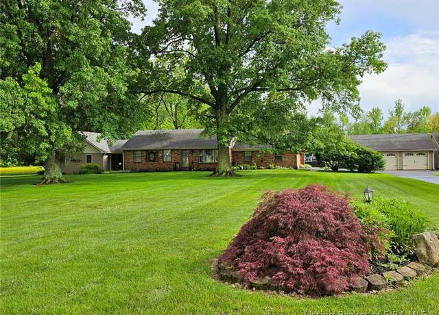 Property at 317 Meadow Ln, Madison, IN 47250, 5 beds, 3 baths