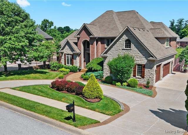 Property at 4026 Marquette Dr, Floyds Knobs, IN 47119, 5 beds, 4.5 baths