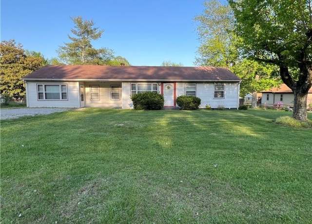 Property at 4414 Grant Line Rd, New Albany, IN 47150, 4 beds, 1 bath