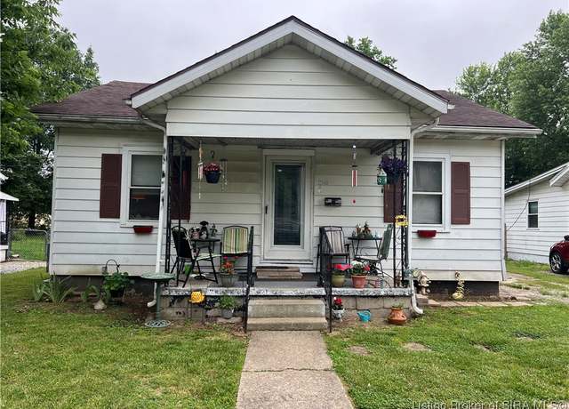 Property at 250 High St, Charlestown, IN 47111, 2 beds, 1 bath