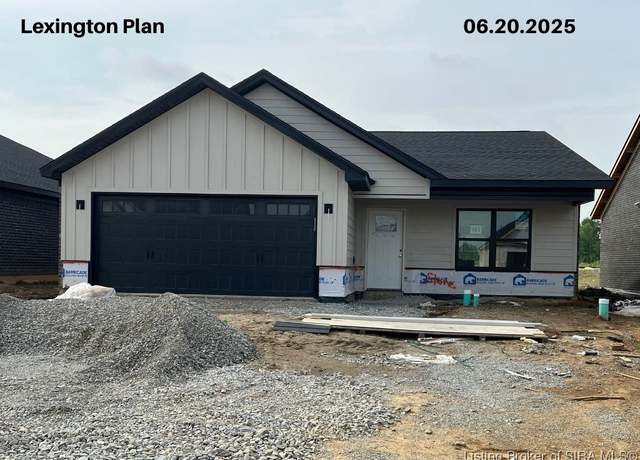 Property at 5102 Woodstone Cir, Jeffersonville, IN 47150, 3 beds, 2 baths