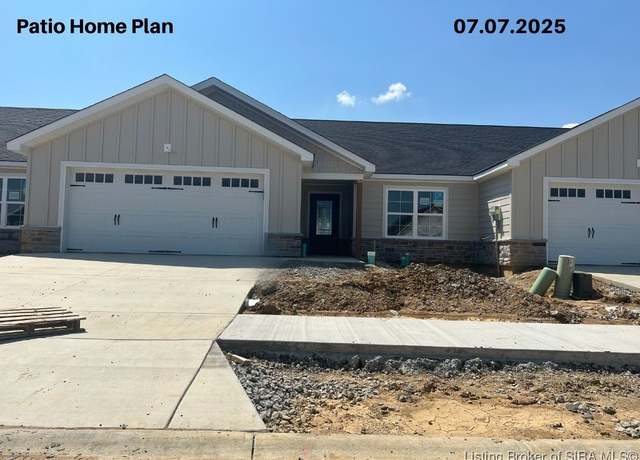 Property at 5118 Woodstone Cir, Jeffersonville, IN 47130, 2 beds, 2 baths
