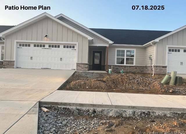Property at 5118 Woodstone Cir, Jeffersonville, IN 47130, 2 beds, 2 baths