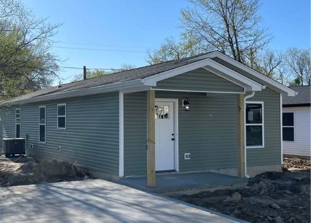 Property at 239 Arlington Ave, Charlestown, IN 47111, 3 beds, 2 baths