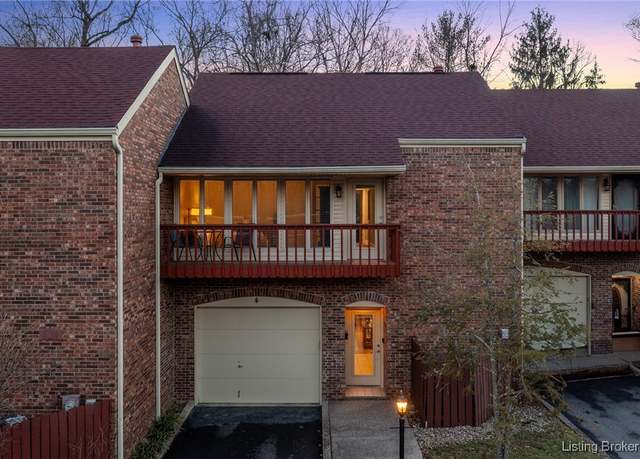 Property at 4 Bellewood Ct, New Albany, IN 47150, 3 beds, 2.5 baths