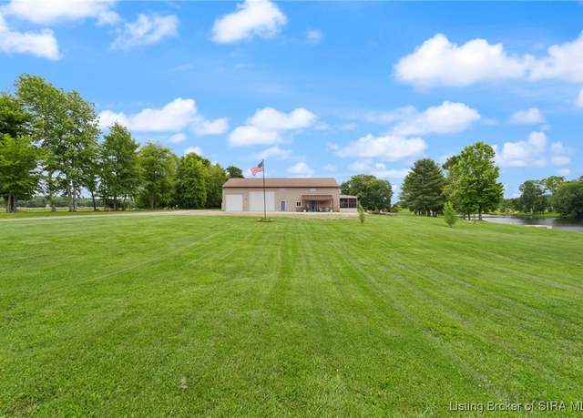 Property at 4248 N Whitsitt Rd, Austin, IN 47102, 3 beds, 3 baths