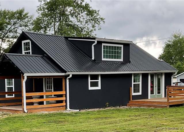 Property at 2042 Wilson Ave, Madison, IN 47250, 3 beds, 2.5 baths