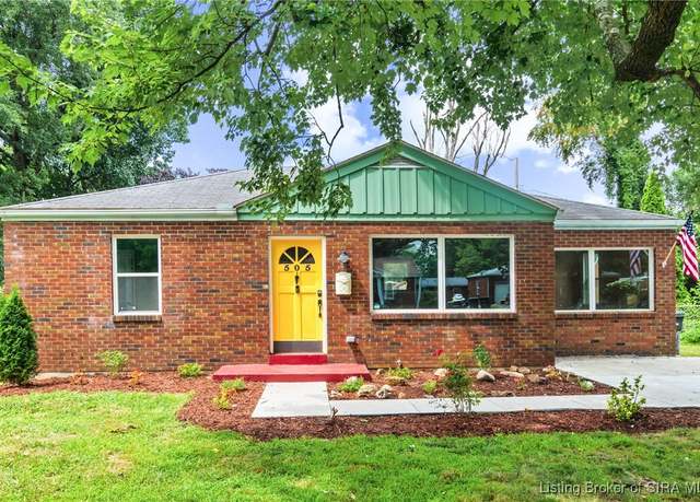 Property at 505 Kewanna Dr, Jeffersonville, IN 47130, 3 beds, 1 bath