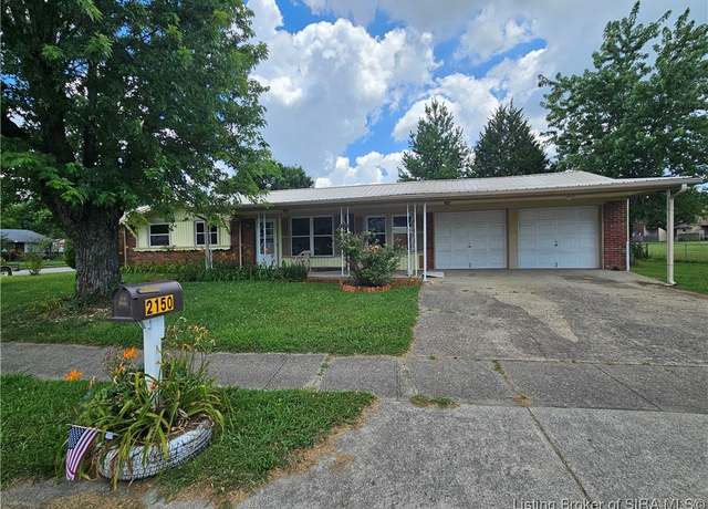 Property at 2150 Lombardy Dr, Clarksville, IN 47129, 3 beds, 1 bath