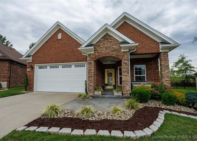 Property at 315 Tuscany Dr, Floyds Knobs, IN 47119, 3 beds, 2 baths