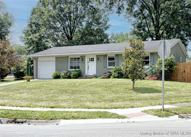 Property at 1102 Woodbourne Dr, New Albany, IN 47150, 3 beds, 3 baths