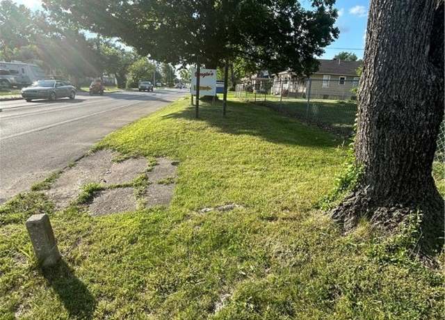 Property at 2104 Allison Ln, Jeffersonville, IN 47130