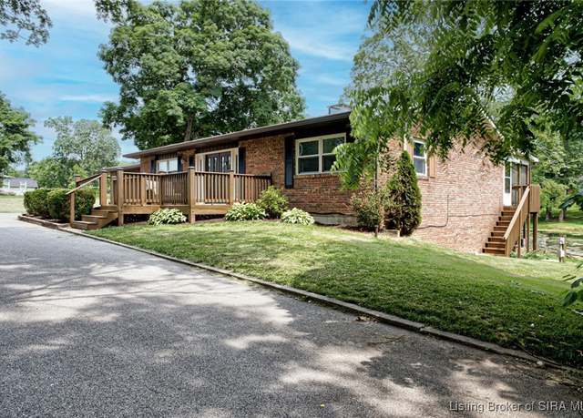 Property at 8570 Lakewood Dr, Charlestown, IN 47111, 5 beds, 3.5 baths