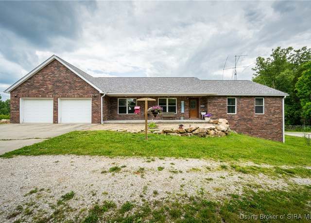 Property at 788 E Water St, Paoli, IN 47454, 4 beds, 3.5 baths