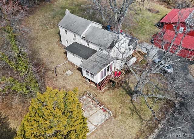 Property at 6226 Hwy 111, Sellersburg, IN 47172, 3 beds, 1.5 baths