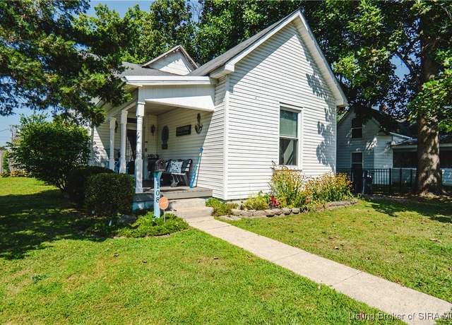 Property at 108 N 2nd St, Scottsburg, IN 47170, 3 beds, 2 baths