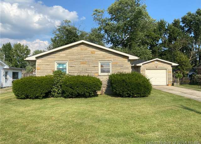 Property at 1912 Locust St, Madison, IN 47250, 3 beds, 1.5 baths