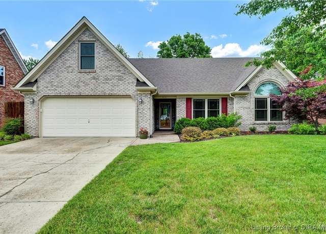 Property at 4121 Lakeside Dr, Sellersburg, IN 47172, 3 beds, 2 baths