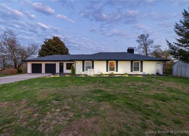 Property at 116 Lee Dr, Floyds Knobs, IN 47119, 3 beds, 3 baths