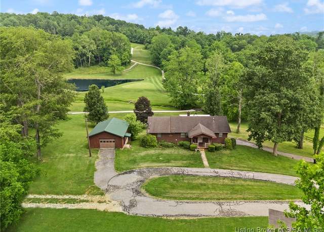 Property at 748 E Main St, Paoli, IN 47454, 4 beds, 1.5 baths