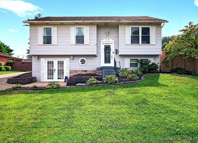 Property at 4615 Kirk Ln, Jeffersonville, IN 47130, 4 beds, 3.5 baths