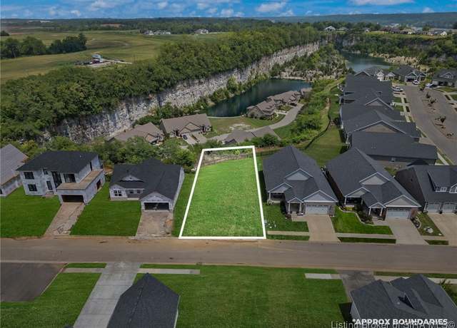 Property at Lot 8 Villa Pointe Section 3, Jeffersonville, IN 47130