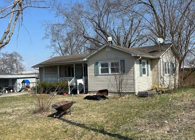 Property at 427 N Second St, Scottsburg, IN 47170, 3 beds, 1 bath