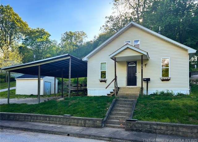 Property at 879 S Washington St, French Lick, IN 47432, 3 beds, 1 bath