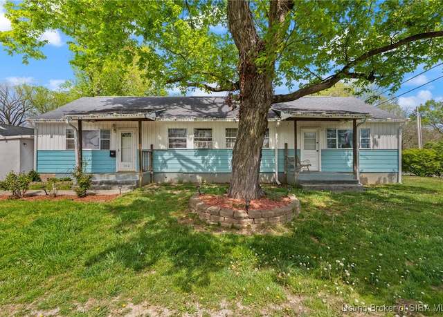 Property at 104 Spring St, Charlestown, IN 47111, 2 beds, 1.5 baths