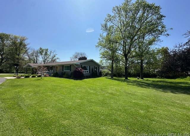 Property at 1 N Cavanaugh Ct, Salem, IN 47167, 3 beds, 2 baths