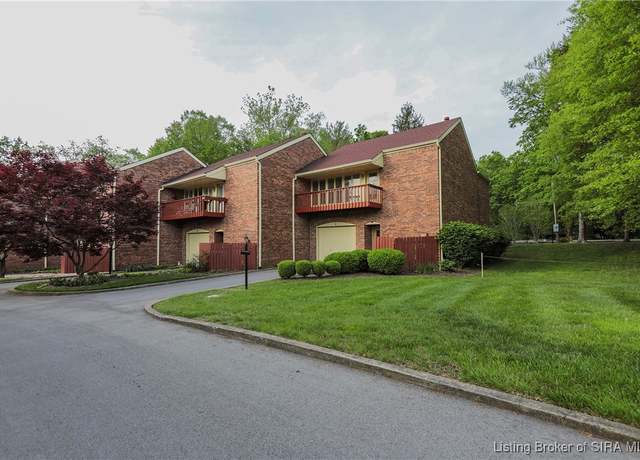 Property at 1 Bellewood Ct, New Albany, IN 47150, 3 beds, 2.5 baths